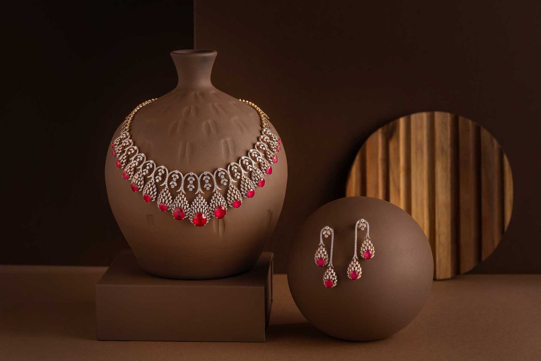 Jewelone Calendar